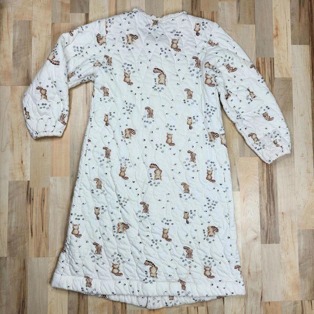 Adorable Quilted Woodland Forest Racoon Button Up Lounge Robe Size Medium - Picture 6 of 9